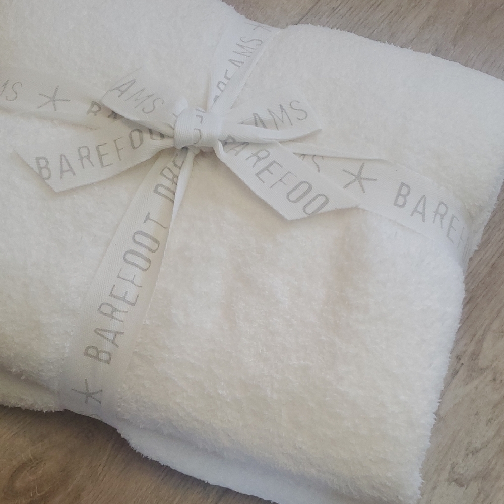 Barefoot Dreams CozyChic Rib Border Blanket Throw NEW Pearl 45"x60"